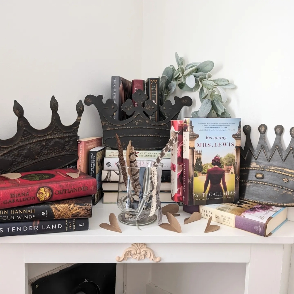 Metal crowns